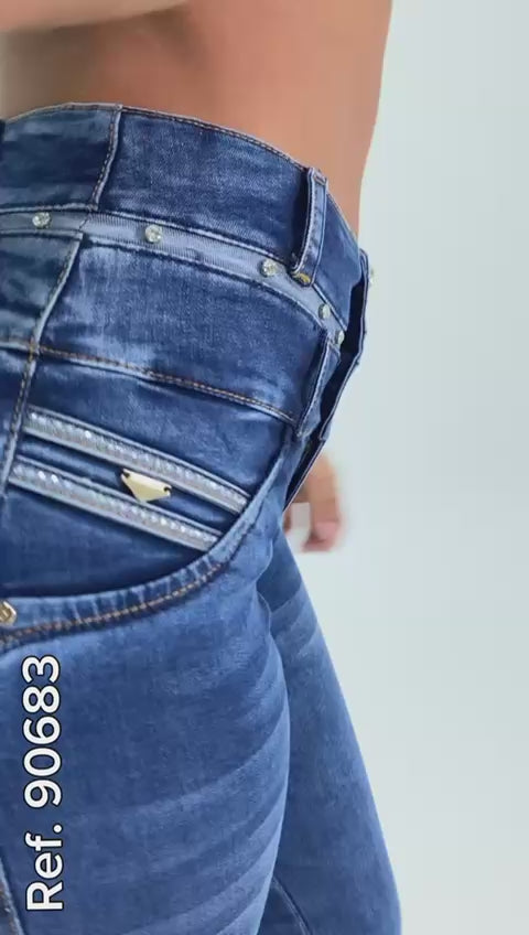 JEANS COLOMBIANOS LEVANTA COLA